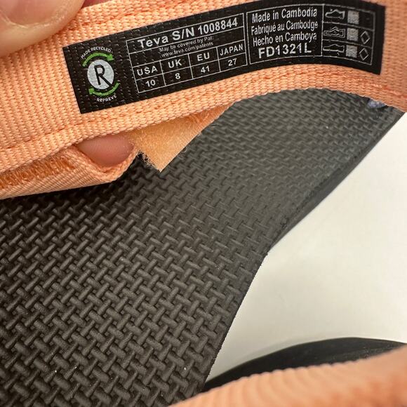 TEVA New without Box Flatform Universal Sandal // 10 - Picture 8 of 8